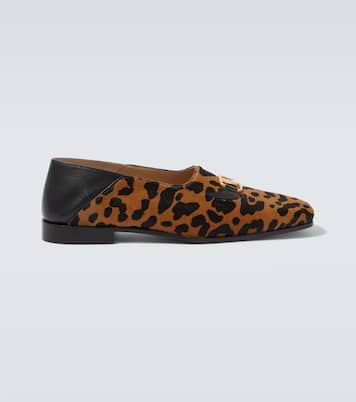 Babouche Fauve Éclat calf hair loafers | Valentino Garavani