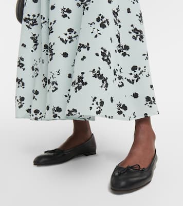 Veralli leather ballet flats | Manolo Blahnik