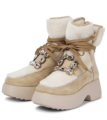 Viv' Rangers shearling-trimmed suede ankle boots | Roger Vivier