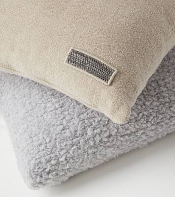 Bead-embellished linen cushion | Brunello Cucinelli