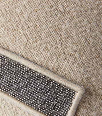Bead-embellished linen cushion | Brunello Cucinelli