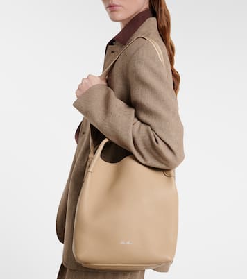 Bale Large leather shoulder bag | Loro Piana