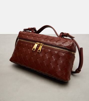 Bang Bang Intrecciato leather vanity bag | Bottega Veneta
