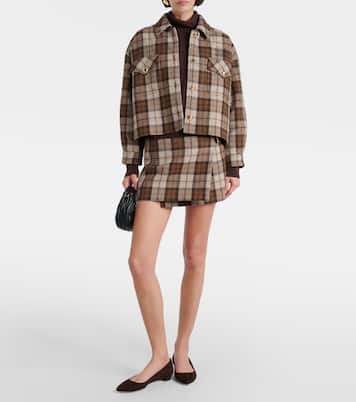 Lanza BB suede ballet flats  | Manolo Blahnik