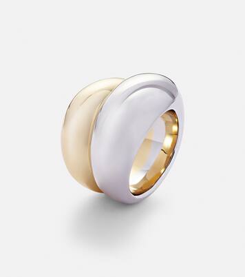 Ring Chavez | Jennifer Fisher