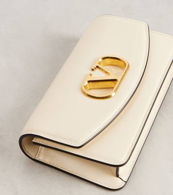 Pochette Vain VLogo en cuir | Valentino Garavani