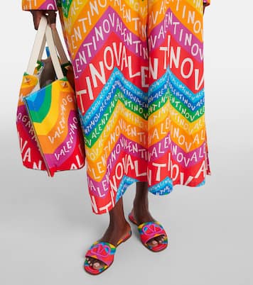 Pantoletten VLogo Signature Valentino Chevron 24  | Valentino Garavani