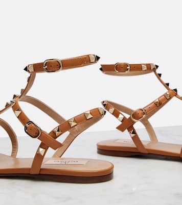 Sandalen Rockstud aus Leder | Valentino Garavani