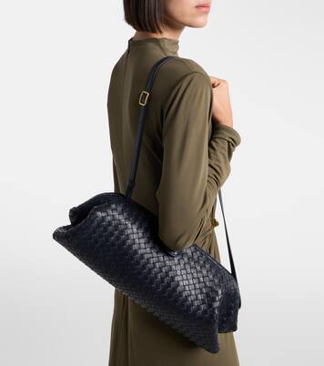 Lauren 1979 Intrecciato leather clutch | Bottega Veneta