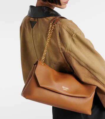 Medium leather shoulder bag | Prada
