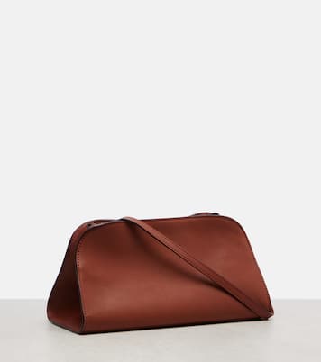 Clutch Peggy aus Leder | The Row