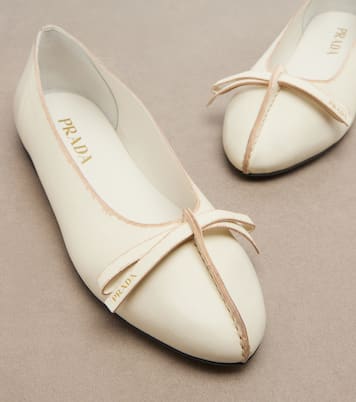 Ballerinas aus Leder | Prada