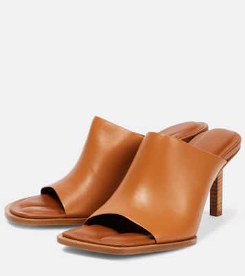 Les Mules Carrés Ronds leather mules | Jacquemus