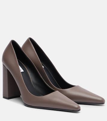 Pointy leather pumps | Alaïa