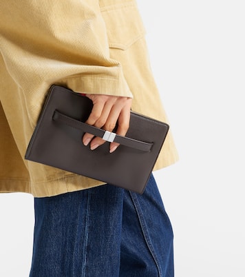 Small leather crossbody bag | Toteme