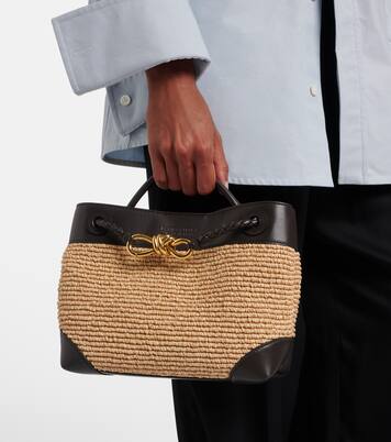 Tote Bag Andiamo Small aus Raffiabast mit Leder | Bottega Veneta