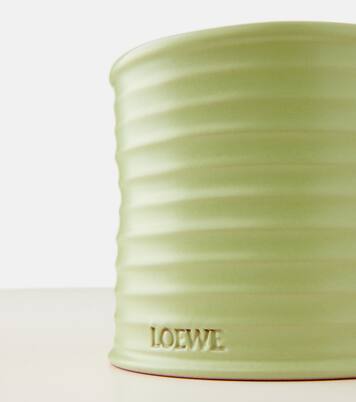 Cucumber Medium scented candle | Loewe Home Scents