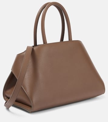 Hug Medium leather tote bag | Ferragamo