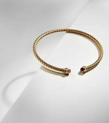 Armreif Cablespira® Flex aus 18kt Gelbgold mit Diamanten und Granat | David Yurman