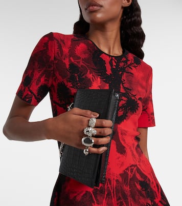 Bolso al hombro Jewelled Small de piel grabada | McQueen