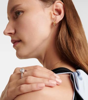 Ring Nudo Petit aus 18kt Weißgold mit Diamanten | Pomellato