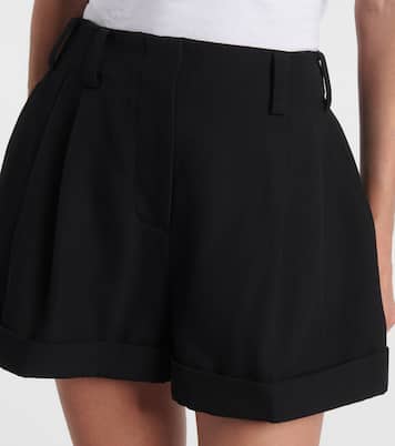 Picture 4 out of 5