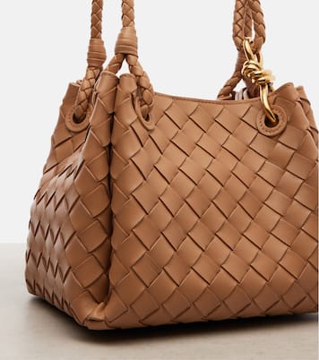 Parachute Small Intrecciato leather tote bag | Bottega Veneta