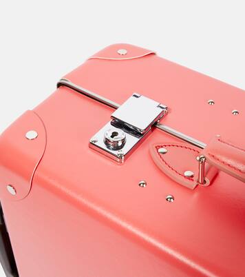 Pop Colour carry-on suitcase | Globe-Trotter