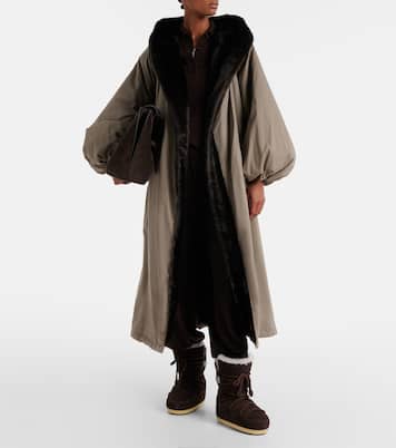 EVX shearling-lined suede snow boots | Moon Boot