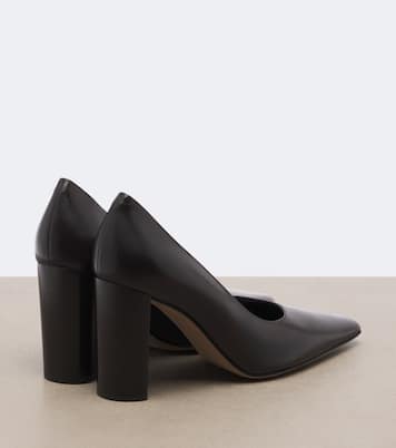Picture 4 out of 6