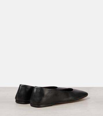 Ballerinas Sqaure aus Leder | The Row