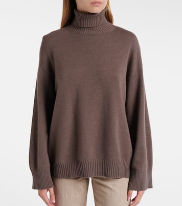 Oversized cashmere turtleneck sweater | Brunello Cucinelli