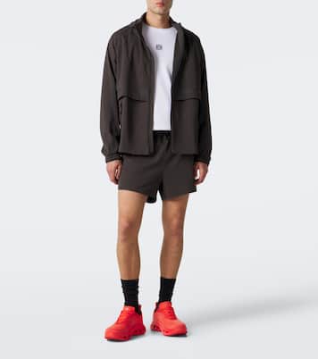 Picture 2 out of 7