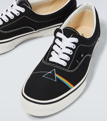 Low-top canvas sneakers | Undercover