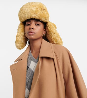 Mütze aus Faux Fur | Ruslan Baginskiy