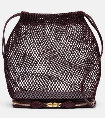 Le Pochon fishnet bucket bag | Alaïa