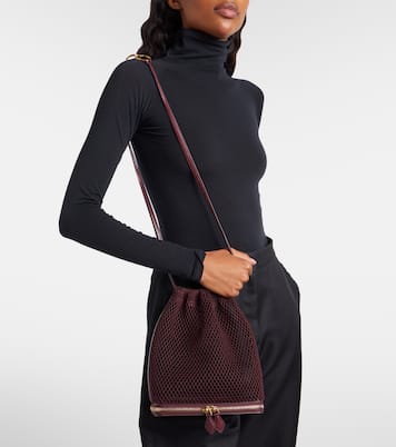 Le Pochon fishnet bucket bag | Alaïa