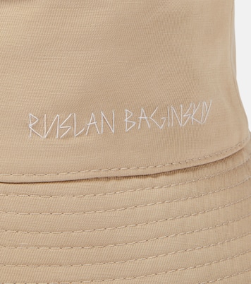 Hut aus Gabardine | Ruslan Baginskiy