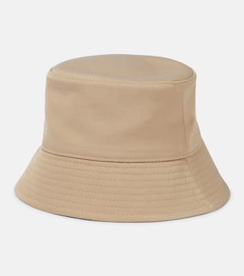 Hut aus Gabardine | Ruslan Baginskiy