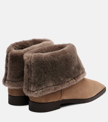 Shearling-lined suede ankle boots | Toteme