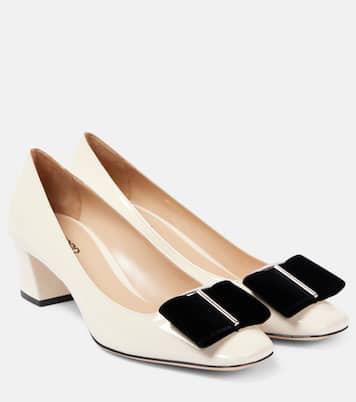 Audrey 55 bow-detail patent leather pumps | Tom Ford