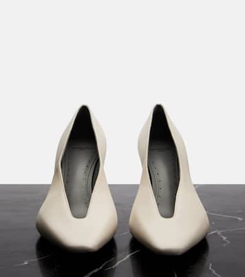 Duchesse leather pumps | Balenciaga