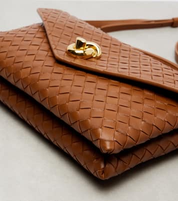 Knot Lock leather top-handle bag | Bottega Veneta