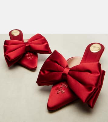 Mules Yolande 45 aus Satin | Valentino Garavani