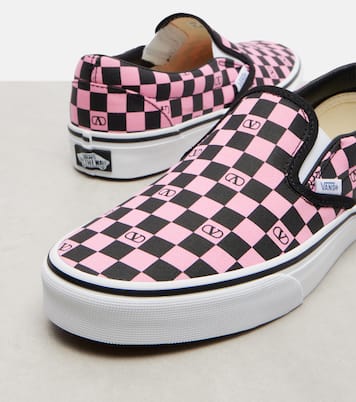 X Vans Slip-Ons VLogo aus Canvas | Valentino Garavani