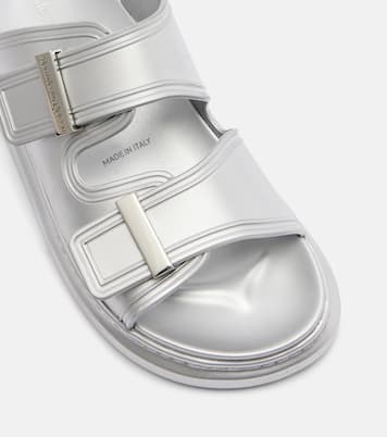 Rubber slides | McQueen