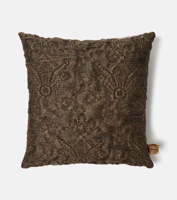 Ademia cushion | The House of Lyria