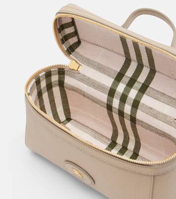 Bloomsbury leather vanity bag | Burberry