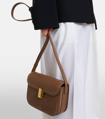 Schultertasche Tilla Small aus Leder | Calvin Klein Collection