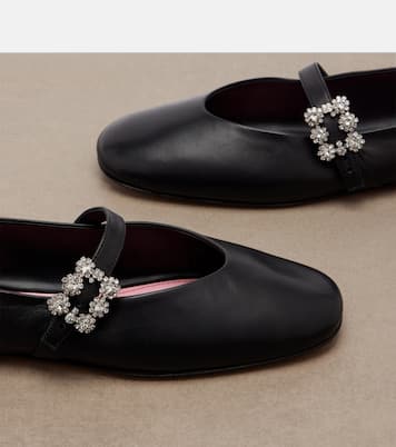 Roundy Toe embellished leather ballet flats | Roger Vivier